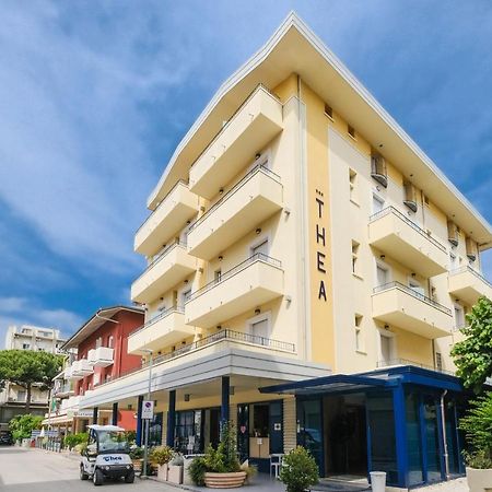 Hotel Thea بيلاريا-إيجيا مارينا المظهر الخارجي الصورة