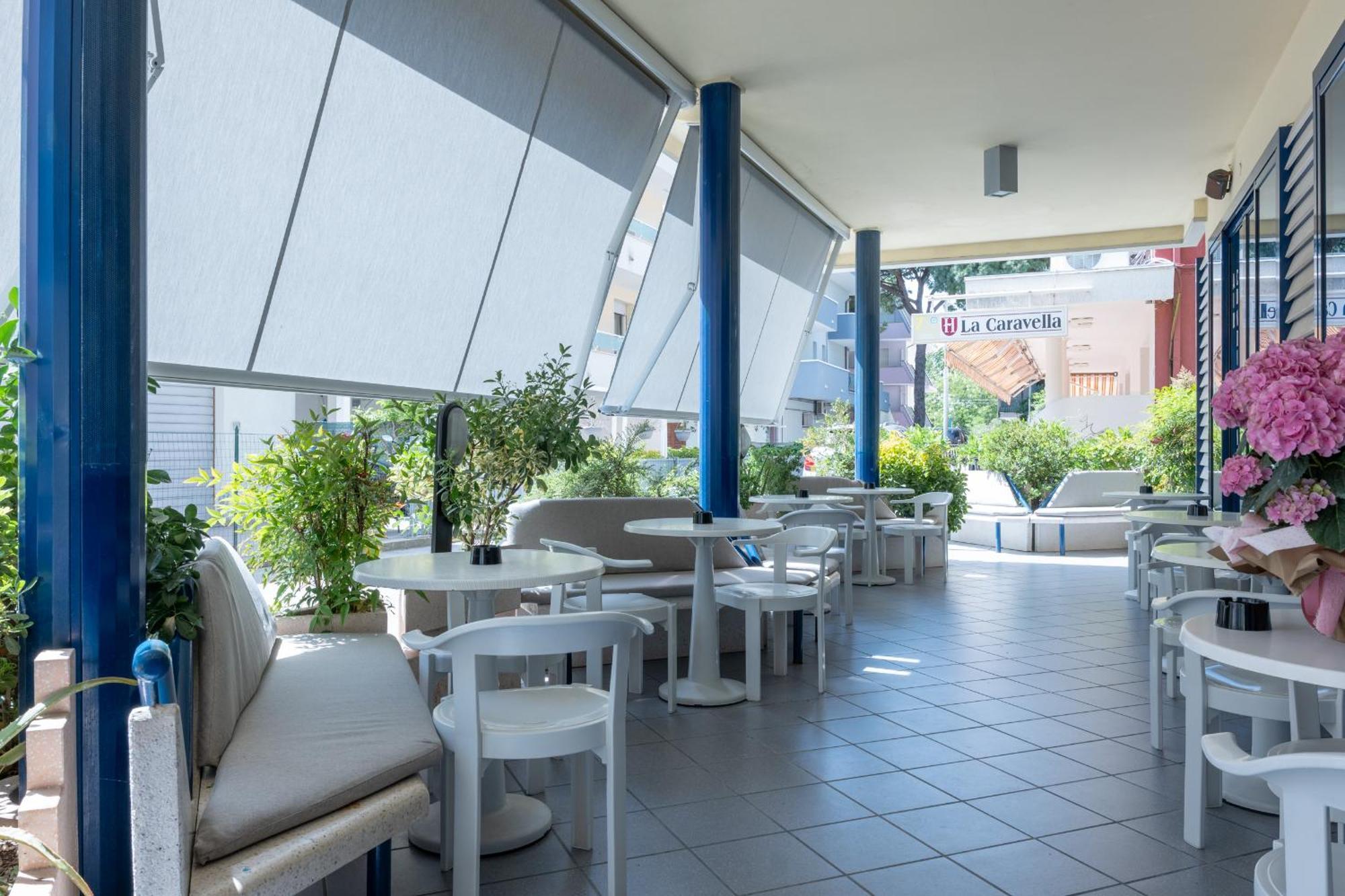 Hotel Thea بيلاريا-إيجيا مارينا المظهر الخارجي الصورة