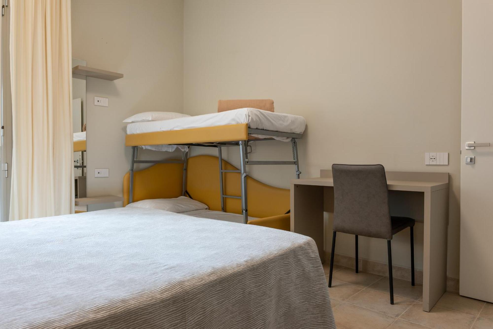 Hotel Thea بيلاريا-إيجيا مارينا المظهر الخارجي الصورة