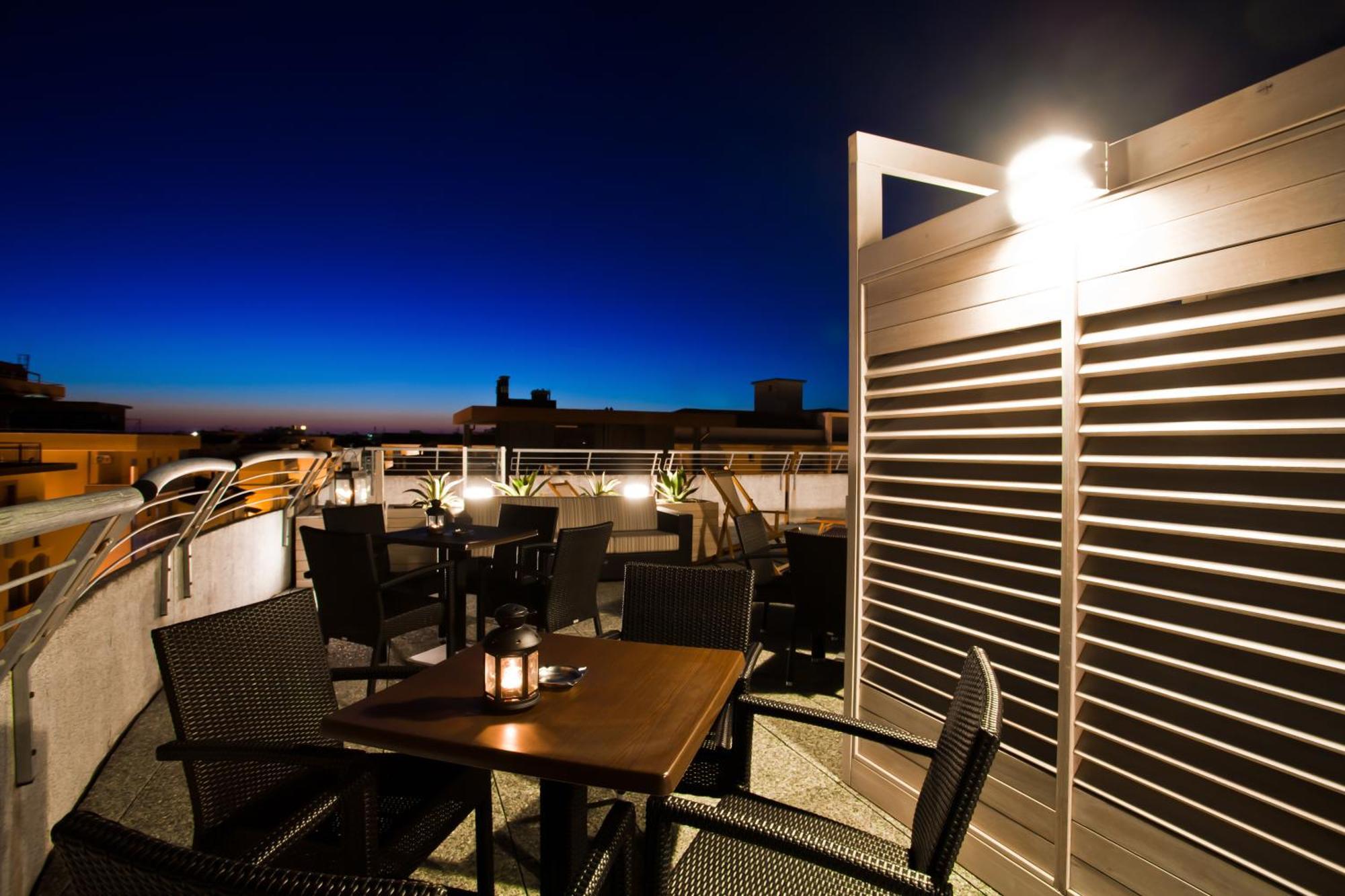 Hotel Thea بيلاريا-إيجيا مارينا المظهر الخارجي الصورة